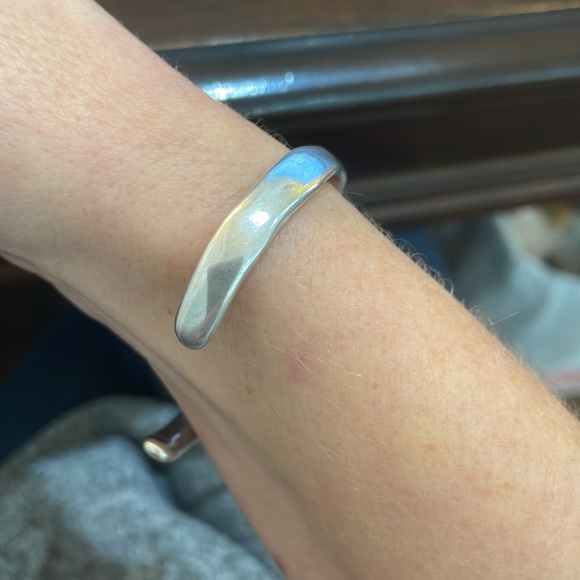 Uno de 50 cuff bracelet - Picture 2 of 5